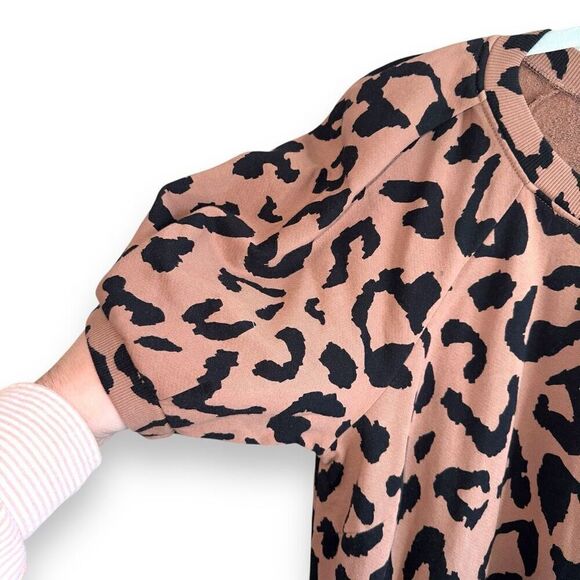 NWT Velvet By Graham & Spencer Renee Puff Dress Sz M in Camel & Black Leopard - Picture 4 of 10